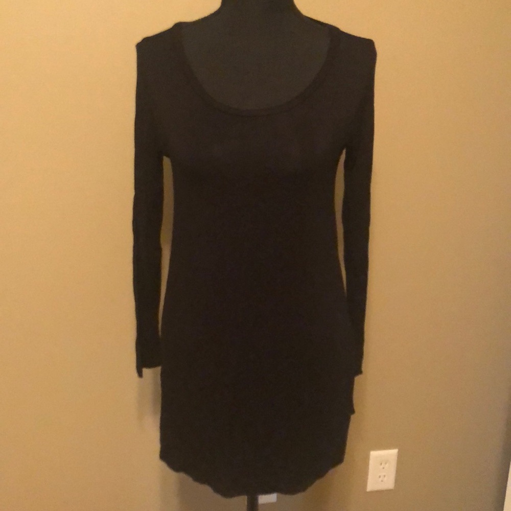 Coco & Main black tunic